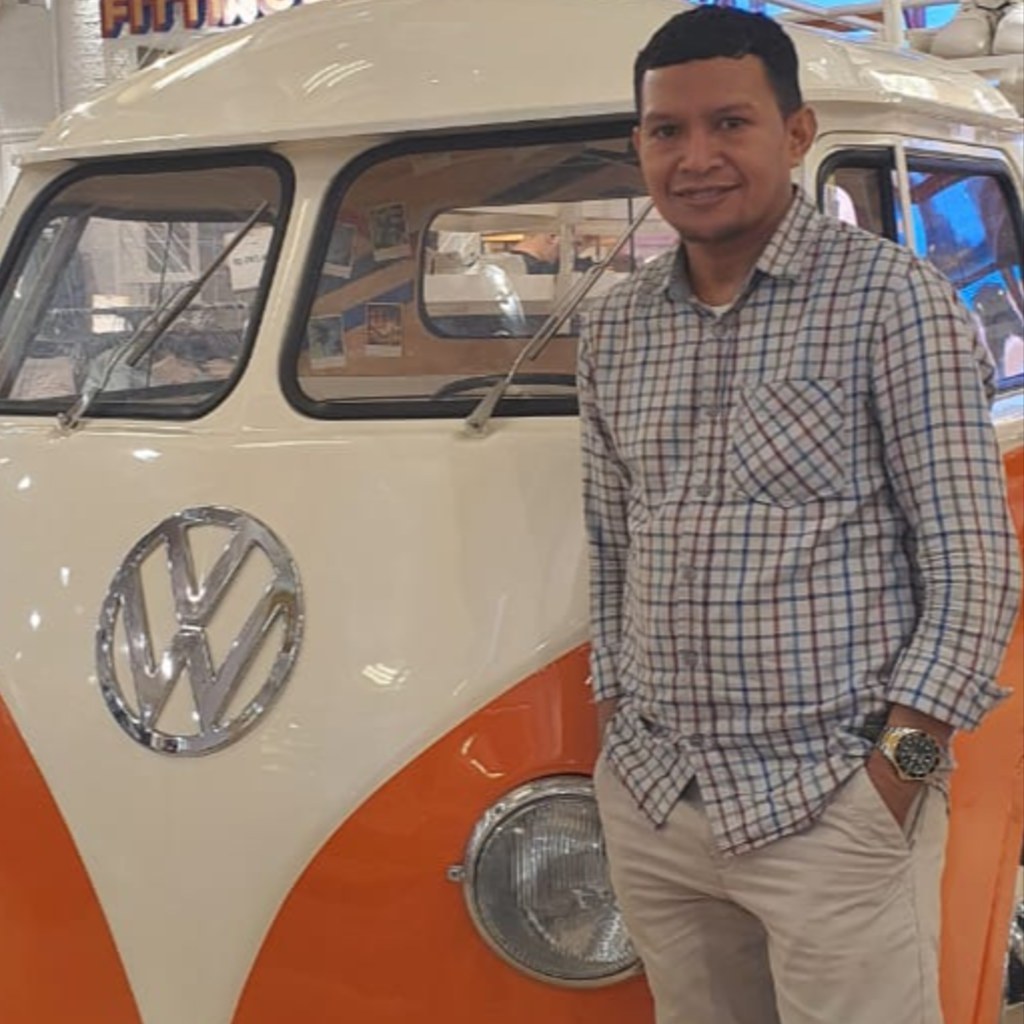 Foto testimoni Valerius Thefilus Bau Lema
