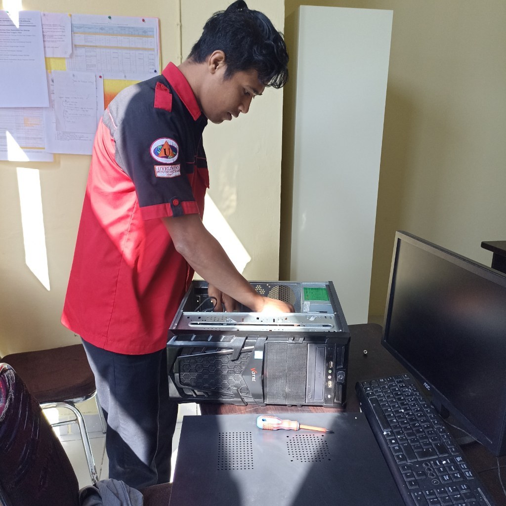 Foto testimoni Benediktus Ate Pareira